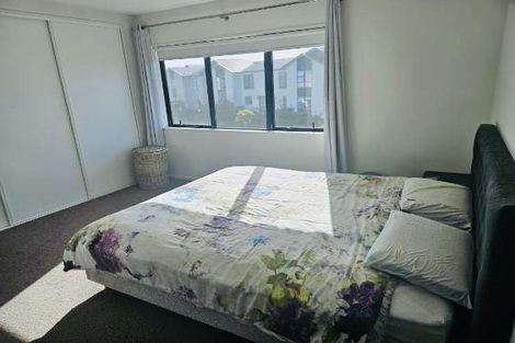 Photo of property in 33 Adlam Lane, Takanini, 2112