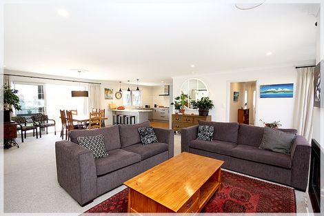 Photo of property in 9 Godwit Court, Foxton Beach, Foxton, 4815