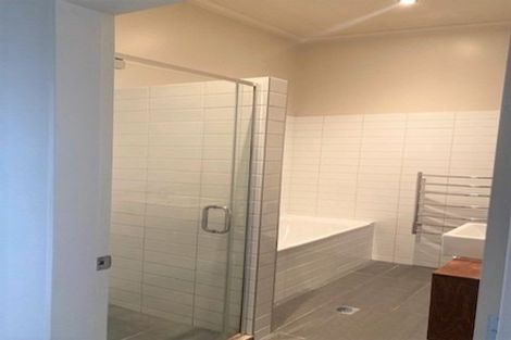 Photo of property in 1/123 The Parade, Island Bay, Wellington, 6023