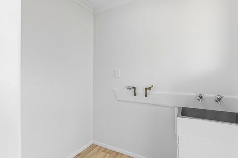 Photo of property in 4 Ross Street, Levin, 5510