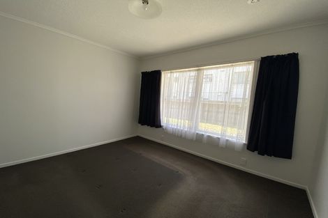 Photo of property in 1/760 Beach Road, Browns Bay, Auckland, 0630