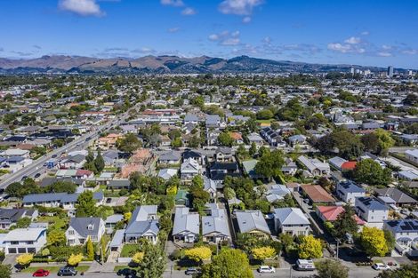 Photo of property in 32 Hendon Street, Edgeware, Christchurch, 8013