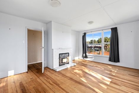 Photo of property in 64 Astrolabe Street, Cannons Creek, Porirua, 5024
