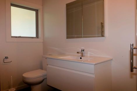 Photo of property in 90 Muri Road, Pukerua Bay, Porirua, 5026