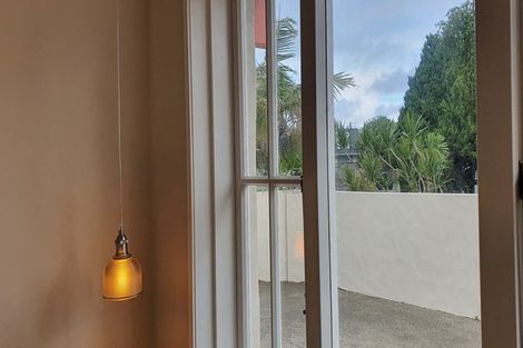 Photo of property in 191 Fisher Parade, Farm Cove, Auckland, 2012