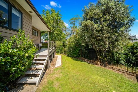 Photo of property in 26 Fratley Avenue, Farm Cove, Auckland, 2012