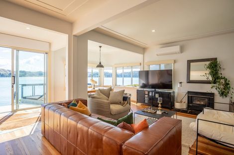 Photo of property in Wallis Street, Raglan, 3225