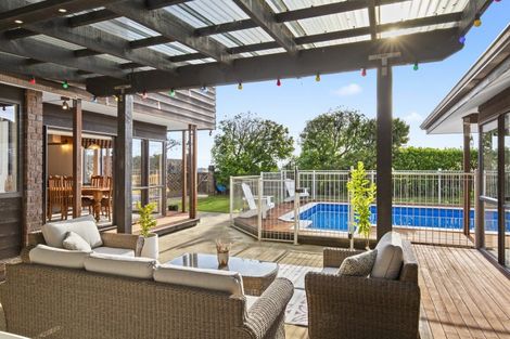 Photo of property in 69 Cape Hill Road, Pukekohe, 2120