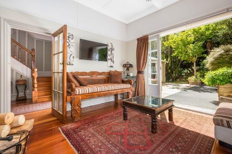Photo of property in 45 Central Terrace, Kelburn, Wellington, 6012