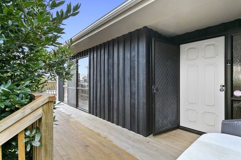 Photo of property in 3 Drayton Place, Leamington, Cambridge, 3432