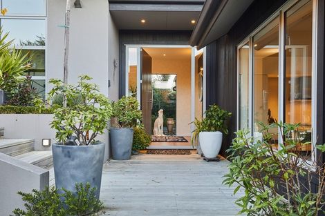 Photo of property in 5 Kintyre Court, Jacks Point, Queenstown, 9371