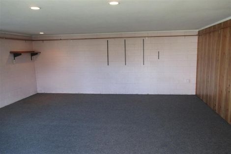 Photo of property in 5 Fairmont Place, Hornby, Christchurch, 8042