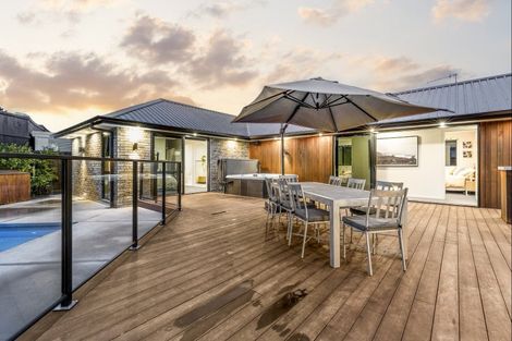 Photo of property in 17 Riverpoint Glade, Flagstaff, Hamilton, 3210