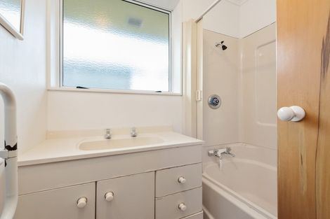 Photo of property in 24 Dillon Street, Blenheim, 7201