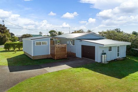 Photo of property in 16 Argyle Street, Waipu, 0510