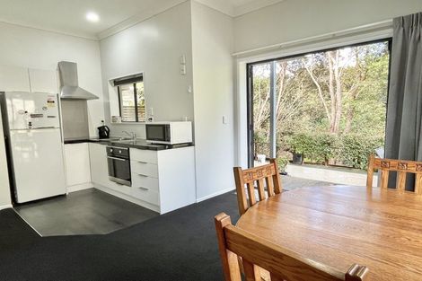 Photo of property in 14 Guildford Place, Bethlehem, Tauranga, 3110