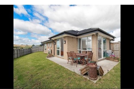 Photo of property in 9 Mcneish Place, Pokeno, 2402