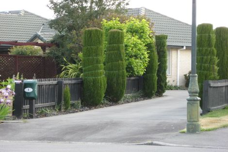 Photo of property in 8 Melford Close, Rangiora, 7400