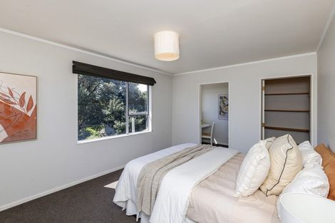 Photo of property in 131 Renown Road, Raumati South, Paraparaumu, 5032