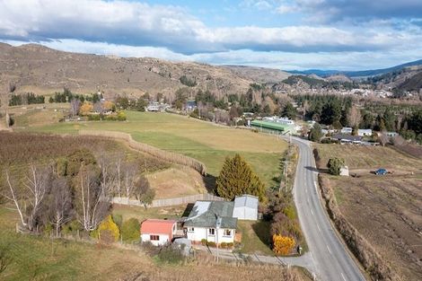 Photo of property in 210 Roxburgh Road East, Roxburgh East, Roxburgh, 9571