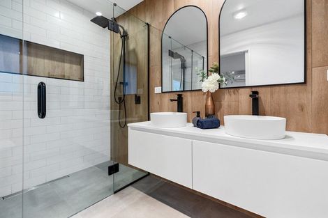 Photo of property in 15 Hayward Place, Ohauiti, Tauranga, 3112