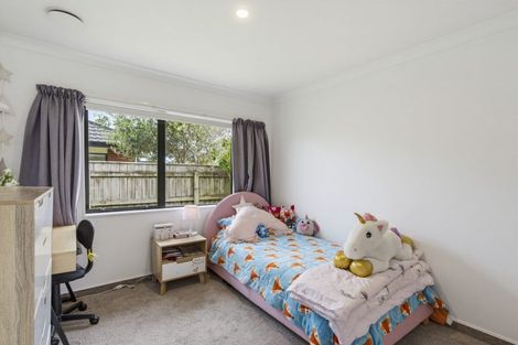 Photo of property in 1 William Noel Place, Waikanae Beach, Waikanae, 5036