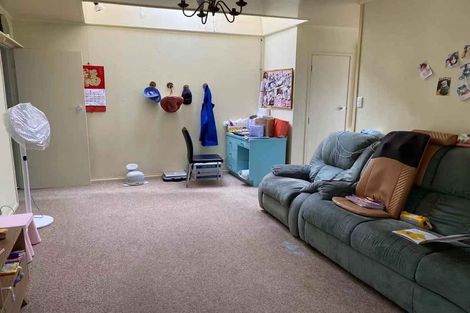 Photo of property in 226 Mahia Road, Weymouth, Auckland, 2103