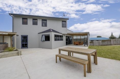 Photo of property in 12 Teppett Place, Foxton Beach, Foxton, 4815