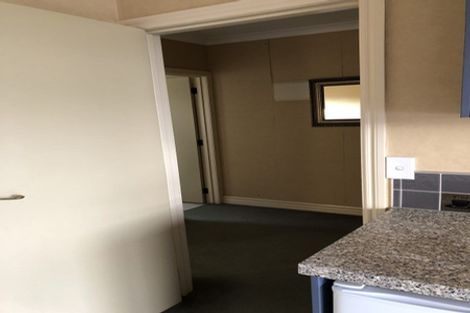 Photo of property in 2/70 Beresford Street, Bayswater, Auckland, 0622