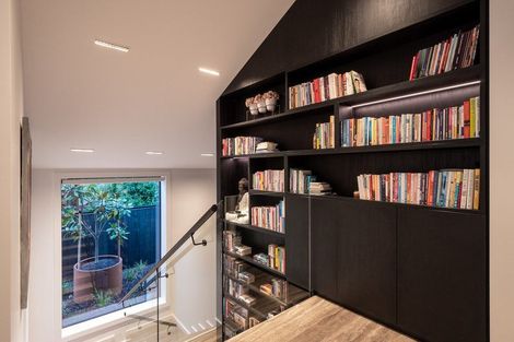 Photo of property in 4 Cardigan Street, Arrowtown, 9302