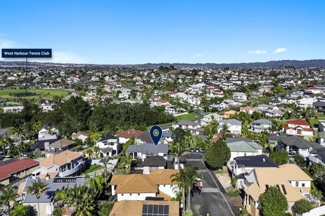 Photo of property in 157e Hobsonville Road, West Harbour, Auckland, 0618