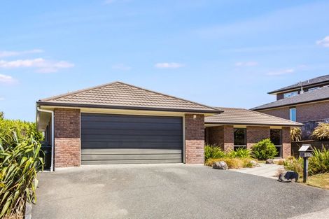 Photo of property in 123 Te Puia Drive, Aotea, Porirua, 5024