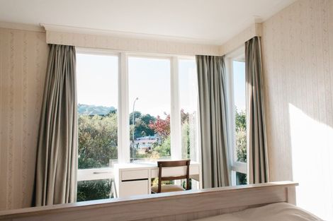 Photo of property in 31 Dowse Drive, Maungaraki, Lower Hutt, 5010