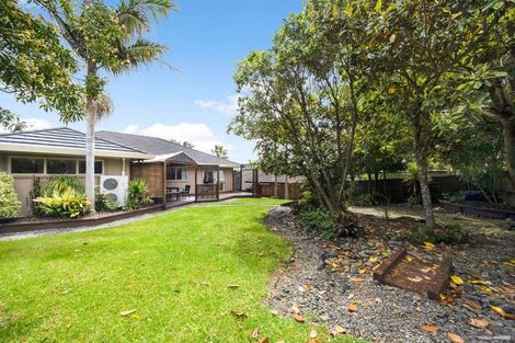 Photo of property in 48 Santa Ana Drive, Dannemora, Auckland, 2016
