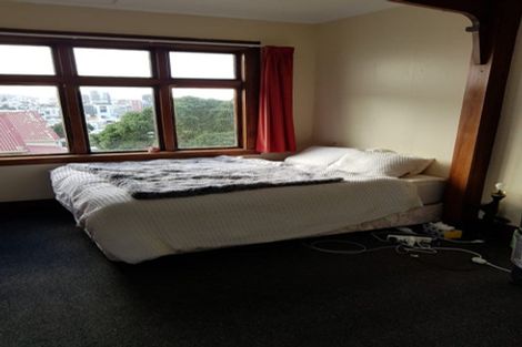 Photo of property in 71 Nairn Street, Mount Cook, Wellington, 6011