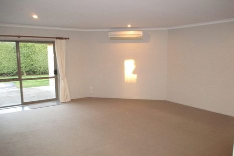 Photo of property in 61 Wiltshire Drive, Huntington, Hamilton, 3210