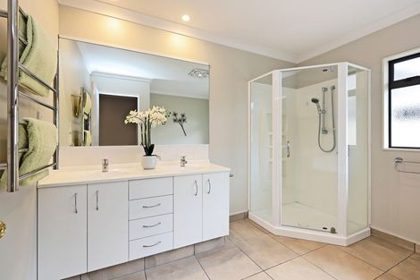 Photo of property in 9 Pinotage Drive, Greenmeadows, Napier, 4112