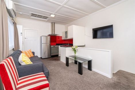 Photo of property in 128 Taieri Road, Kaikorai, Dunedin, 9010