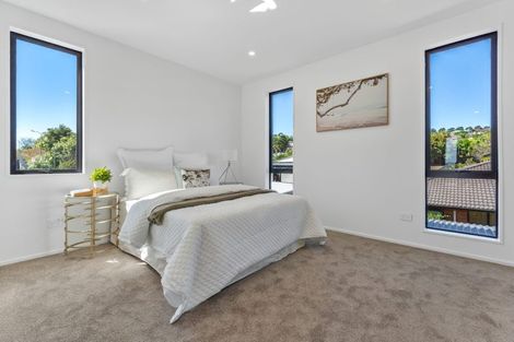 Photo of property in 9 Rosedale Road, Pinehill, Auckland, 0632