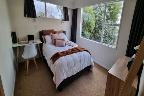 Photo of property in 5 Belgrave Place, Awapuni, Palmerston North, 4412