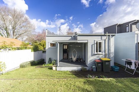 Photo of property in 33 Myrtle Street, Hamilton East, Hamilton, 3216