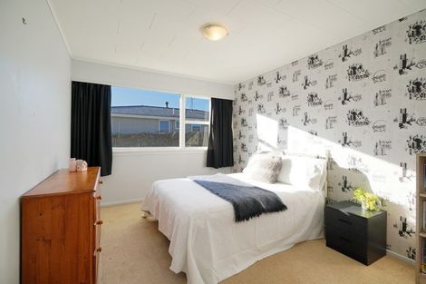 Photo of property in 28 Great North Road, Winton, 9720