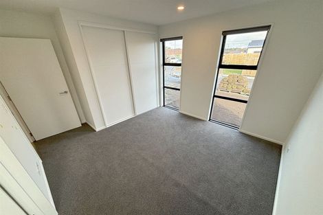 Photo of property in 2 Riroriro Lane, Halswell, Christchurch, 8025