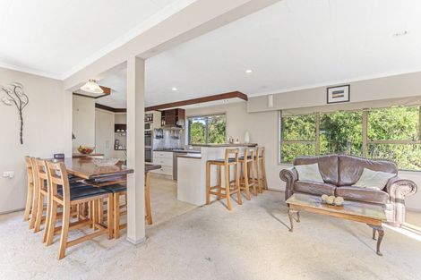 Photo of property in 10b Hickford Place, Okato, 4335