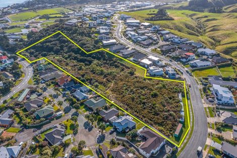 Photo of property in 1 Mo Street, Camborne, Porirua, 5026