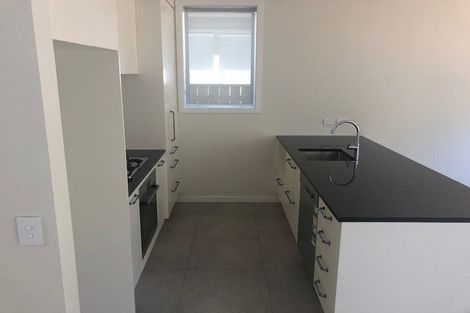 Photo of property in 16 Glide Lane, Whitby, Porirua, 5024