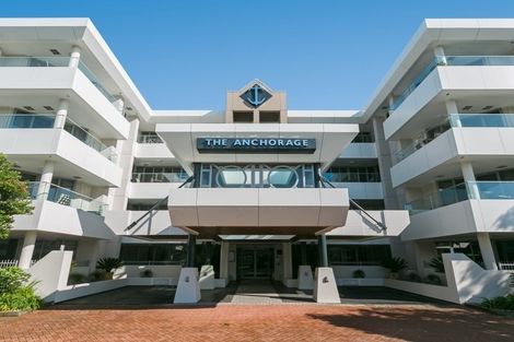 Photo of property in Anchorage Apartments, 221/36 Victoria Road, Mount Maunganui, 3116