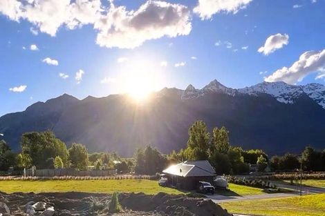 Photo of property in 11 Buckler Burn Street, Glenorchy, 9372