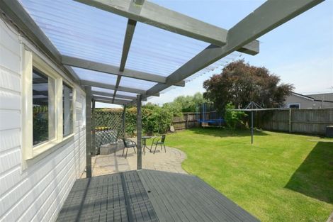 Photo of property in 12 Manning Place, Woolston, Christchurch, 8023