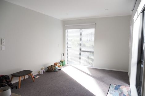 Photo of property in 9 Roundel Crescent, Whenuapai, Auckland, 0618
